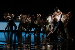 Cloud Gate Dance Theatre of Taiwan in \'Lunar Halo\' at Sadler\'s Wells