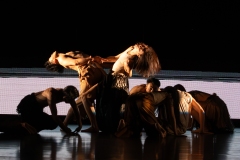 Cloud Gate Dance Theatre of Taiwan in \'Lunar Halo\' at Sadler\'s Wells