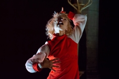 Suzi Cunningham performing Eidos at the Assembly Roxy on 27 November 2021 © Chantal Guevara