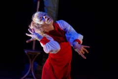 Suzi Cunningham performing Eidos at the Assembly Roxy on 27 November 2021 © Chantal Guevara