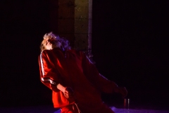 Suzi Cunningham performing Rules to Live By at the Assembly Roxy on 27 November 2021 © Chantal Guevara