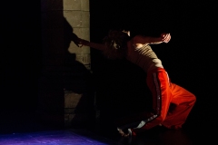 Suzi Cunningham performing Rules to Live By at the Assembly Roxy on 27 November 2021 © Chantal Guevara